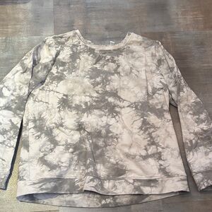Elegant Gray Tie-Dye Long Sleeve Top